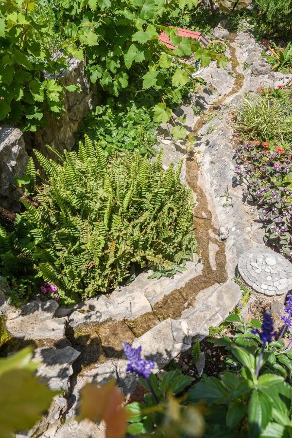 Vikeli Apartment Trogir Luaran gambar
